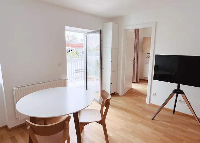 Apartment Brunnenmarkt Balcony *