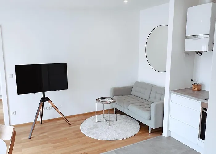 Brunnenmarkt Balcony Apartment Vienna
