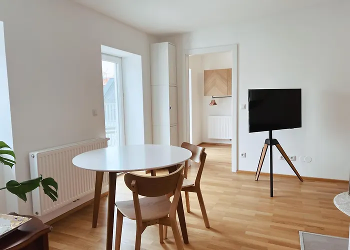 Apartment Brunnenmarkt Balcony Vienna