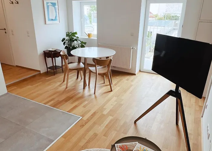 Brunnenmarkt Balcony Apartment Vienna